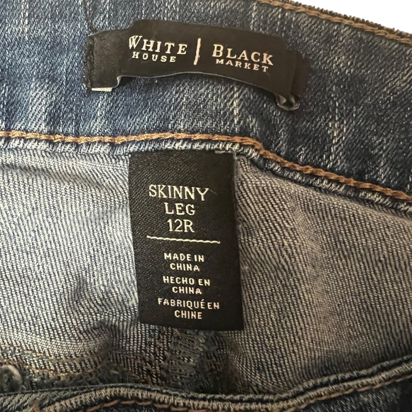 White House Black Market Skinny Jeans Women’s 12R Blue Distressed Denim Pants - Picture 2 of 14